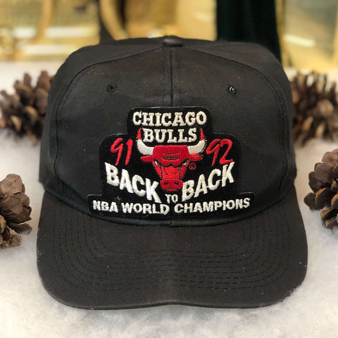 Vintage 1991-92 NBA Chicago Bulls Back-to-Back World Champions Drew Pearson Twill Snapback Hat