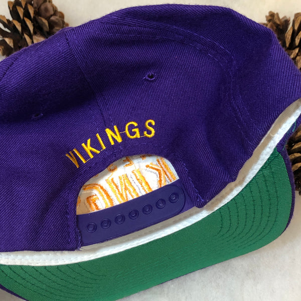 Vintage NFL Minnesota Vikings New Era Wool Snapback Hat