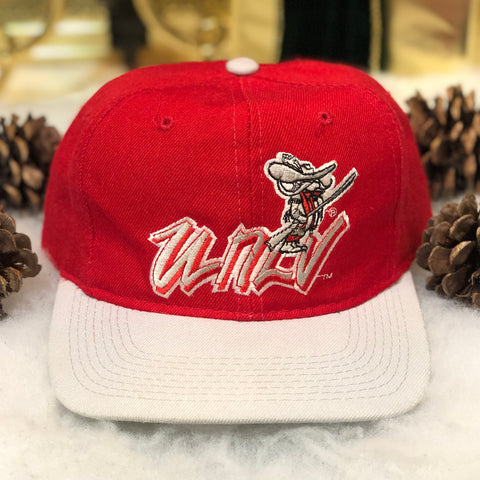 Vintage NCAA UNLV Runnin' Rebels The Game Wool Snapback Hat