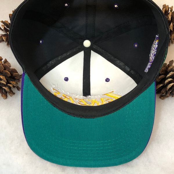 Vintage NBA Los Angeles Lakers Bootleg Twill Snapback Hat