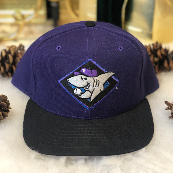 Vintage Honolulu Sharks Hawaii Winter Baseball New Era Wool Snapback Hat