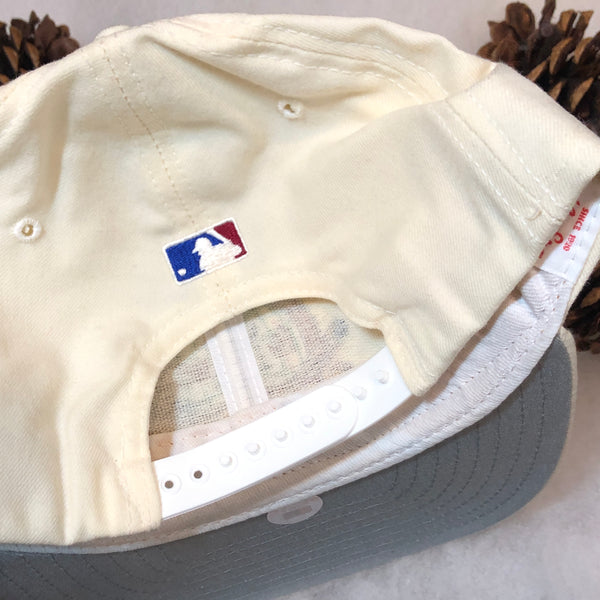 Vintage Deadstock NWT MLB New York Yankees 1996 World Series Champions New Era Wool Snapback Hat