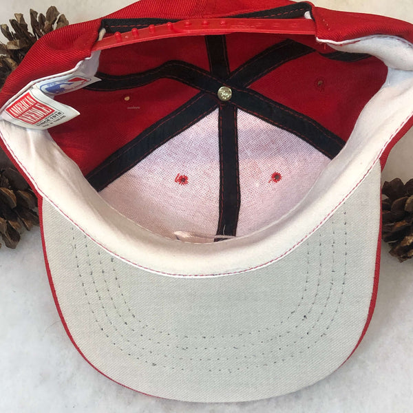 Vintage Deadstock NWT MLB Cincinnait Reds American Needle S/M Snapback Hat