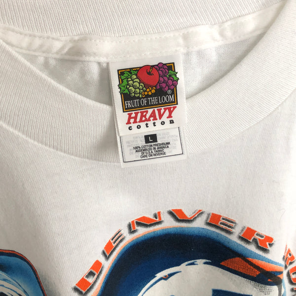 Vintage Deadstock NWOT NFL Denver Broncos Super Bowl XXXII Champions John Elway T-Shirt (L)