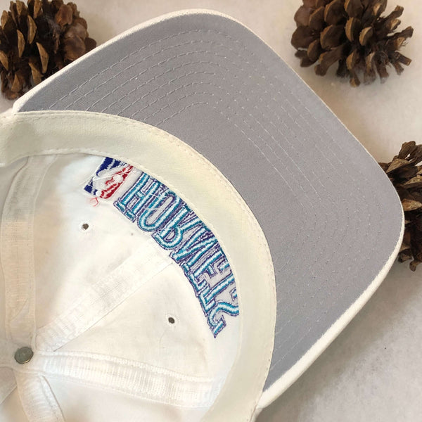 Vintage NBA Charlotte Hornets Champion Snapback Hat