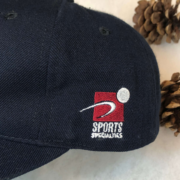 Vintage NBA Detroit Pistons Sports Specialties Plain Logo Wool Snapback Hat