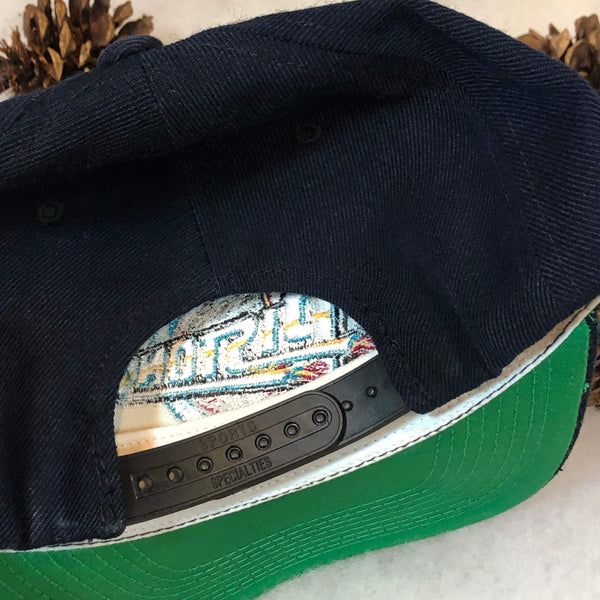Vintage NBA Detroit Pistons Sports Specialties Plain Logo Wool Snapback Hat