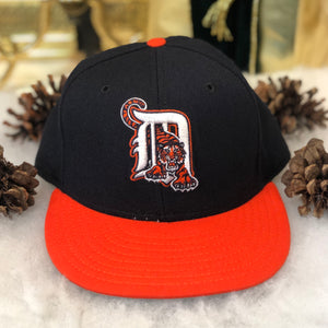 Vintage MLB Detroit Tigers New Era Wool Fitted Hat 7 1/4