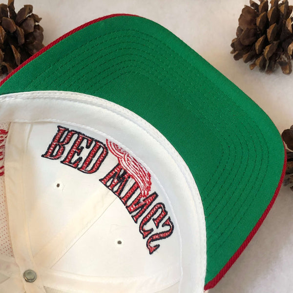 Vintage NHL Detroit Red Wings Sports Specialties Laser Snapback Hat