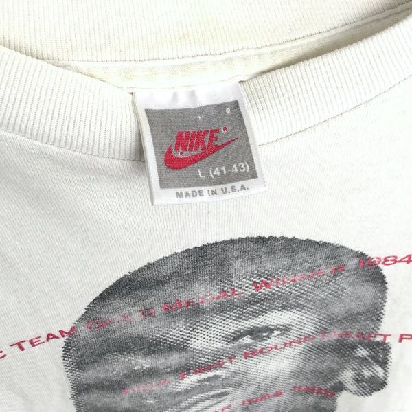 Vintage NBA Michael Jordan Accomplishments Nike T-Shirt (L)