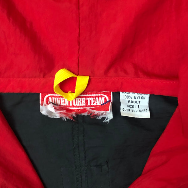 Vintage Marlboro Adventure Lightweight Windbreaker Rain Jacket (L)