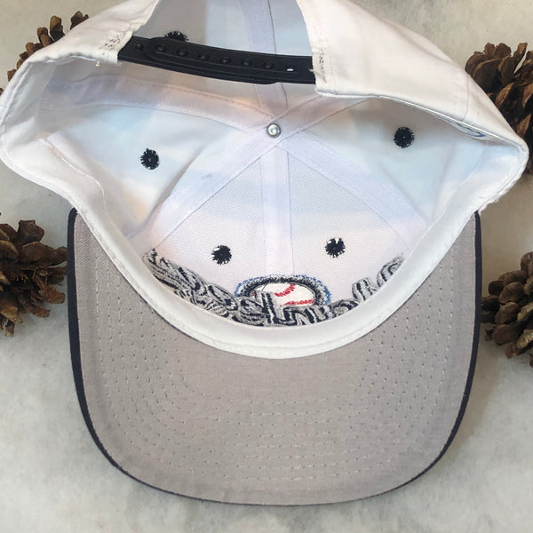Vintage MLB New York Yankees Script Logo 7 Twill Snapback Hat