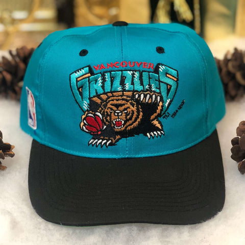 Vintage NBA Vancouver Grizzlies Sports Specialties Plain Logo Twill Snapback Hat