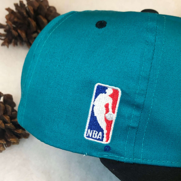 Vintage NBA Vancouver Grizzlies Sports Specialties Plain Logo Twill Snapback Hat
