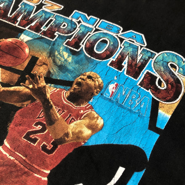 Vintage 1997 NBA Champions Chicago Bulls Rap Tee T-Shirt (XXL)