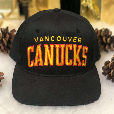 Vintage NHL Vancouver Canucks Starter Arch Trevor Linden Twill Snapback Hat