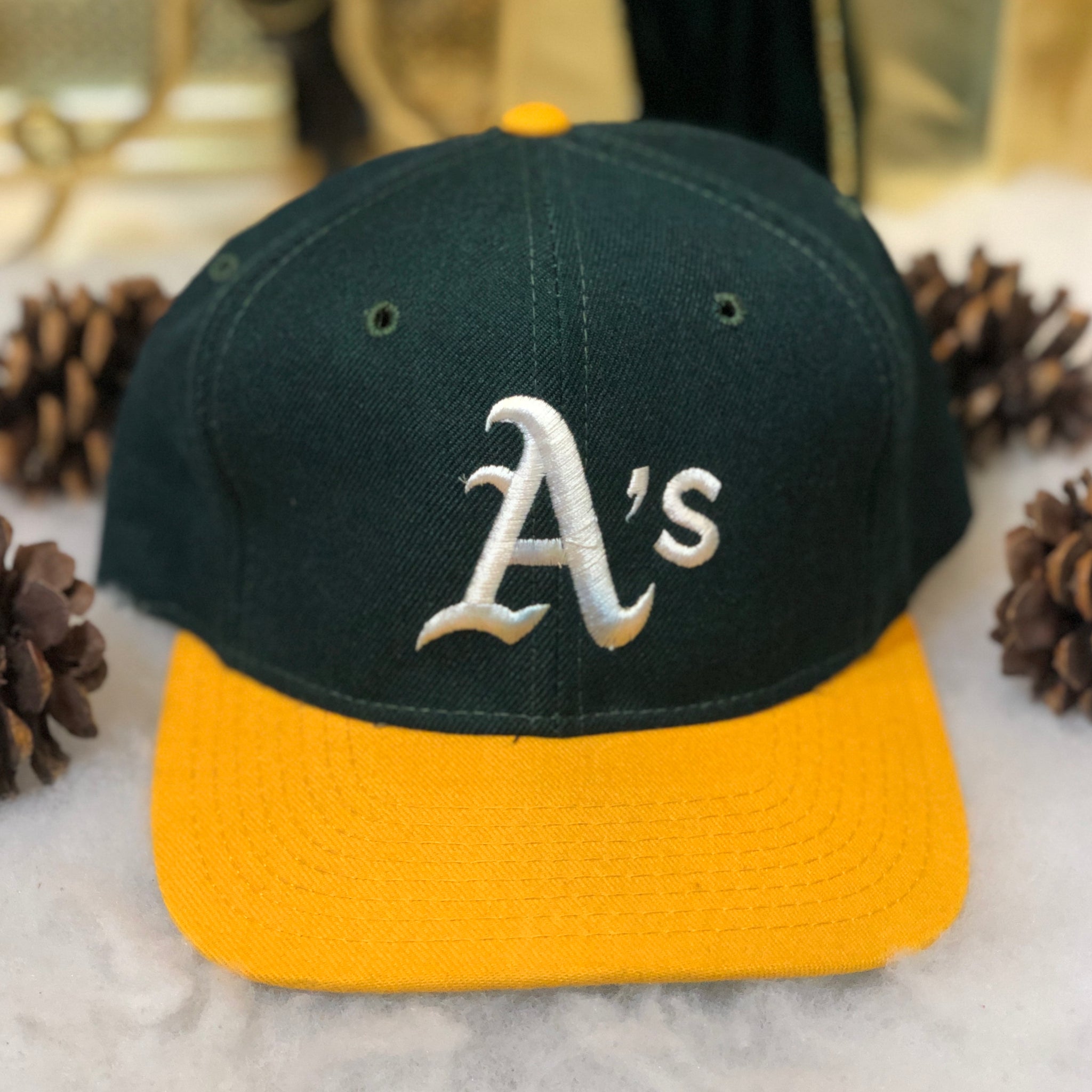 Vintage MLB Oakland Athletics Sports Specialties Wool Snapback Hat