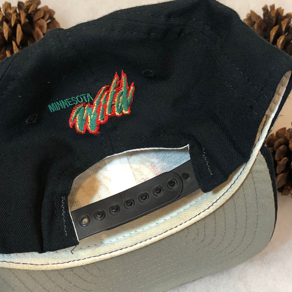 Vintage NHL Minnesota Wild New Era Wool Snapback Hat