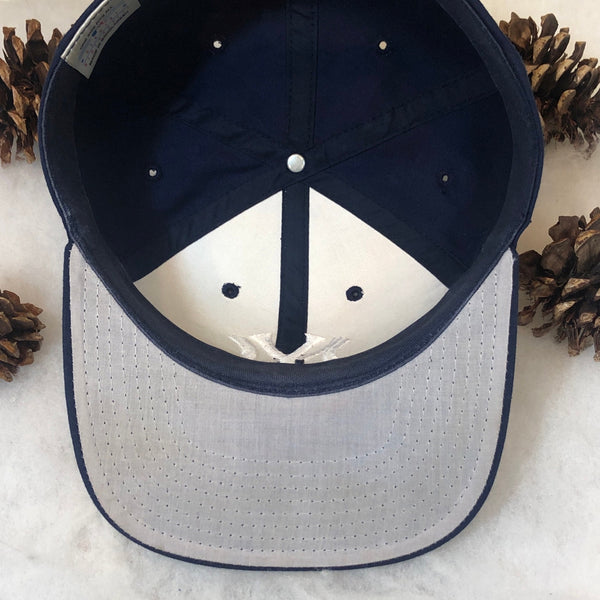 Vintage MLB New York Yankees Logo 7 Twill Snapback Hat