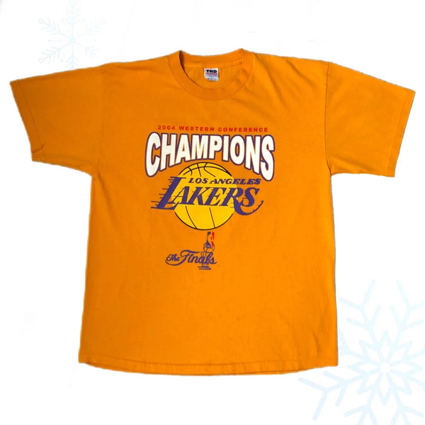 Vintage 2004 NBA Los Angeles Lakers Western Conference Champions Sprite Thirst Bootleg "Show 'Em The Lakers Motto It's Showtime" T-Shirt (XL)