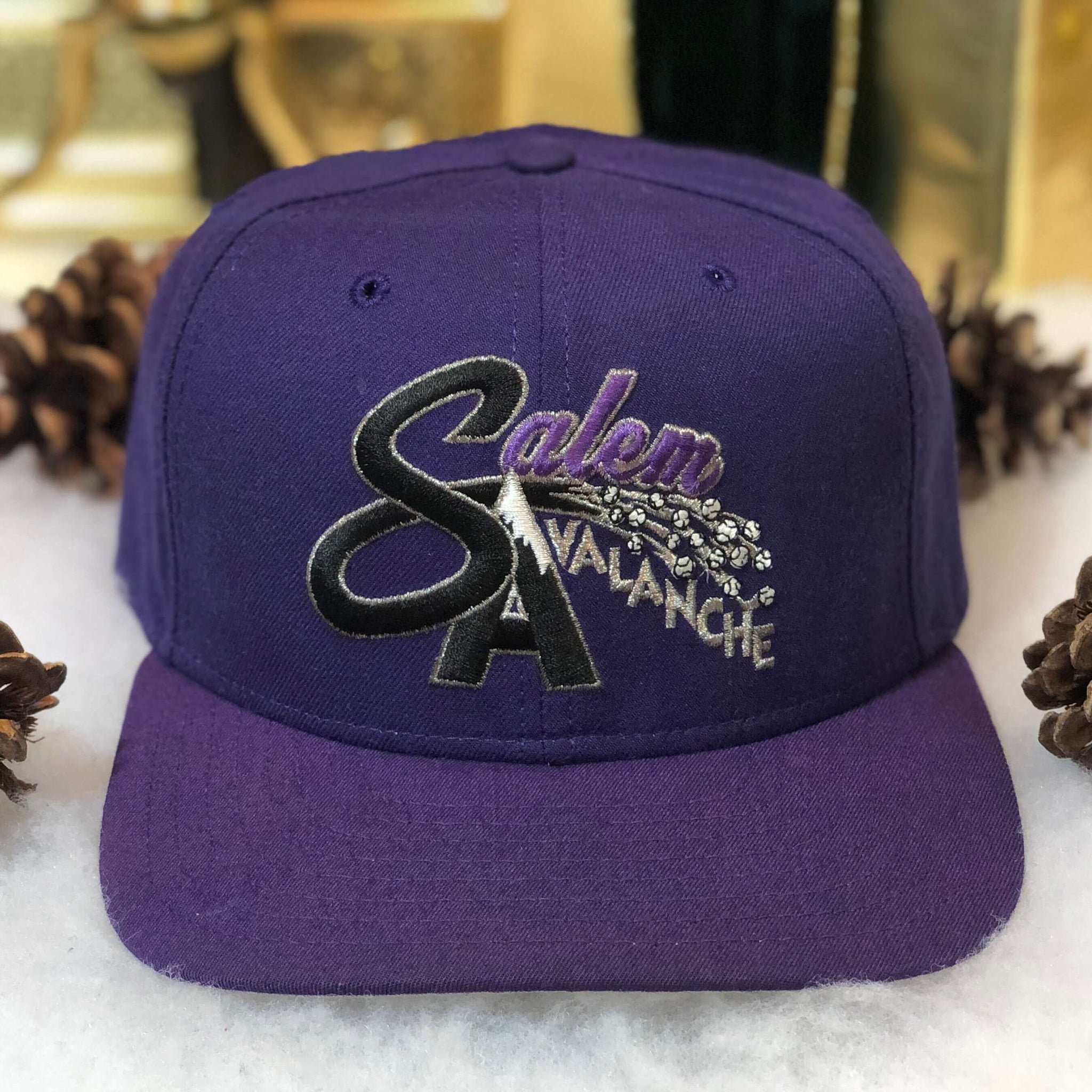Vintage MiLB Salem Avalanche New Era Wool Snapback Hat