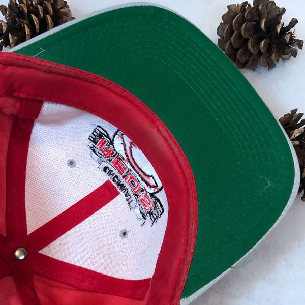 Vintage MLB Cincinnati Reds Starter Snapback Hat