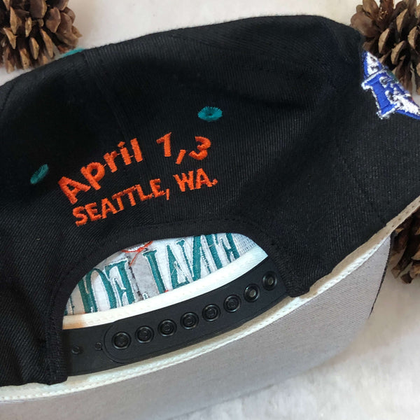 Vintage Deadstock NWT 1995 NCAA Final Four Seattle #1 Apparel Wool Snapback Hat