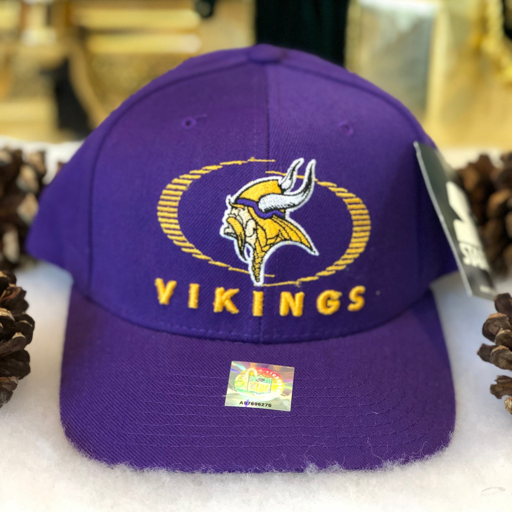 Vintage Deadstock NWT Starter NFL Minnesota Vikings Velcro Hat