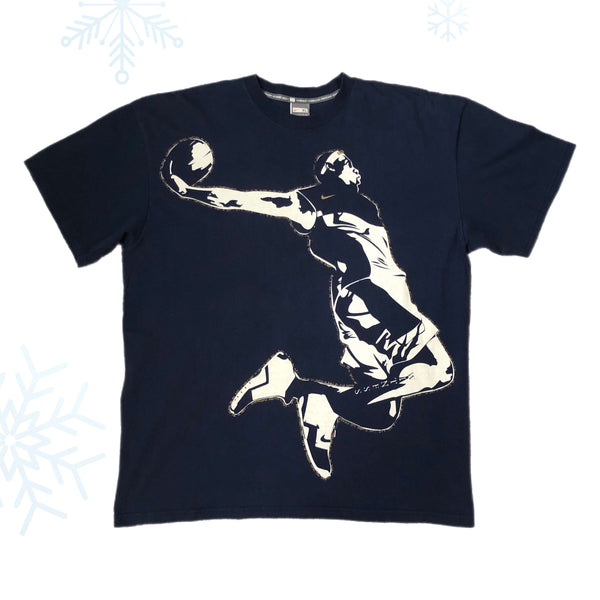 NBA LeBron James Nike "Witness" Dunk Graphic T-Shirt (XL)