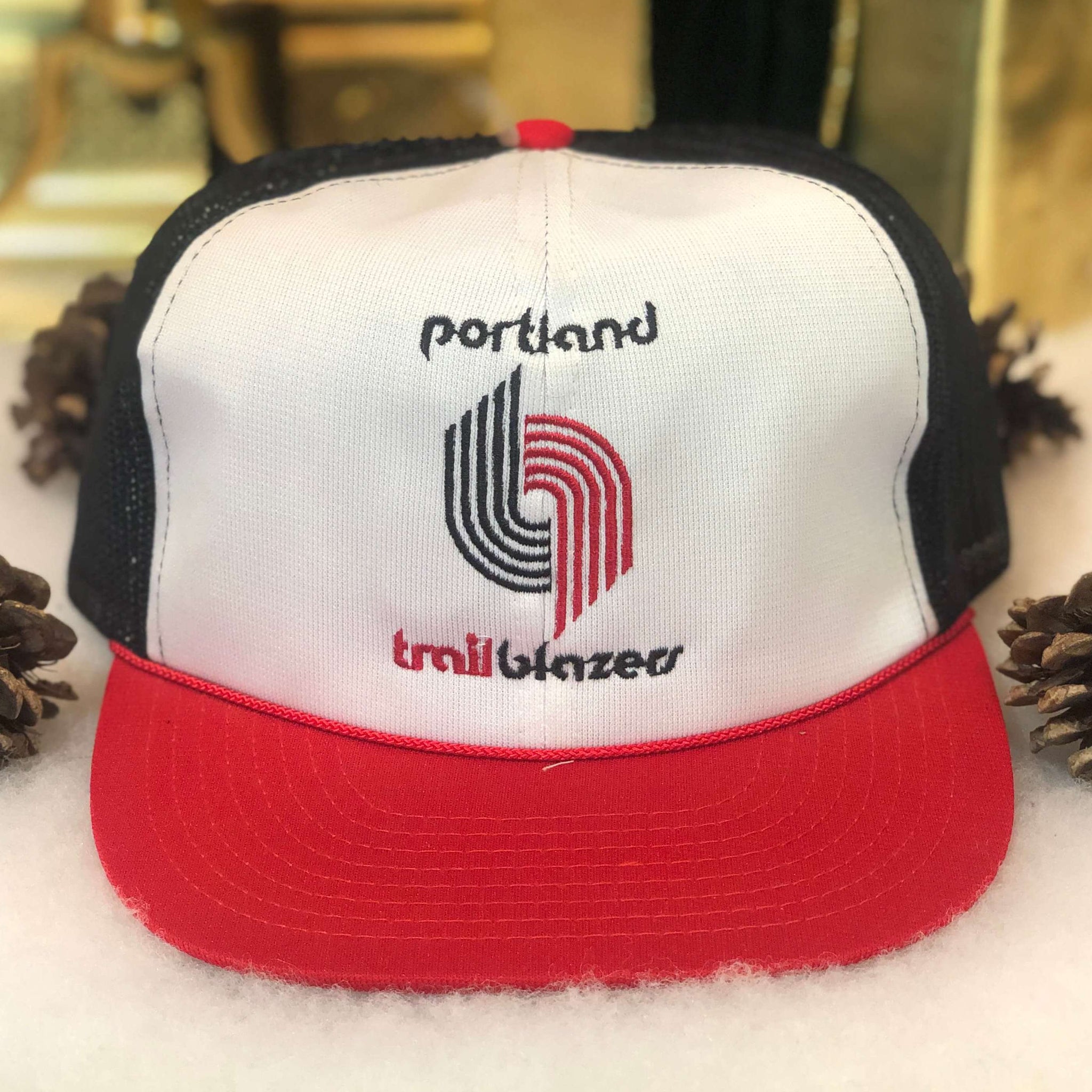 Vintage Deadstock NWOT NBA Portland Trail Blazers Trucker Hat