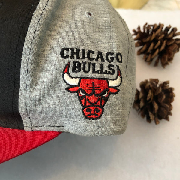 Vintage Starter NBA Chicago Bulls Colorblocked Snapback Hat