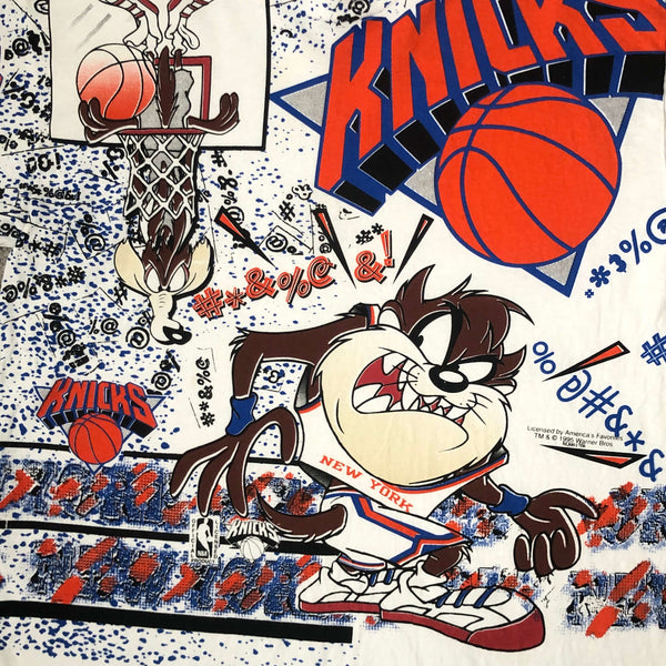 Vintage Deadstock NWOT NBA New York Knicks Looney Tunes Magic Johnson T's All Over Print T-Shirt (L)