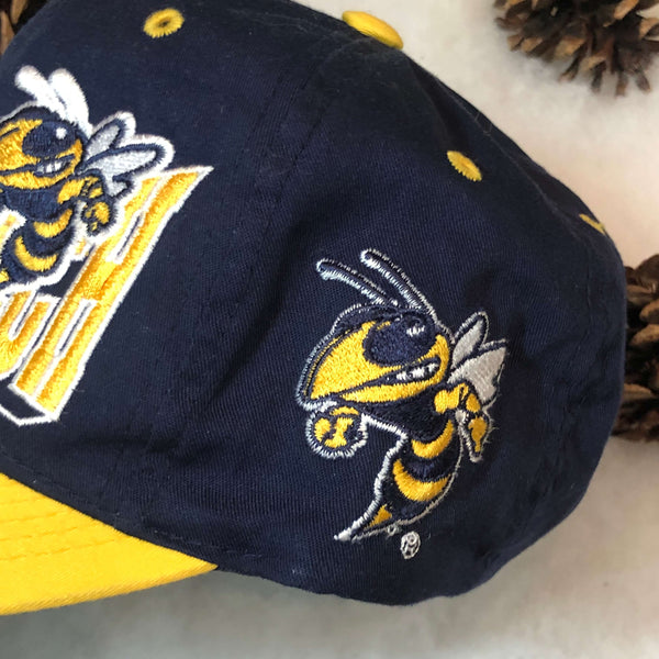 Vintage NCAA Georgia Tech Yellow Jackets The G Cap Wave Twill Snapback Hat