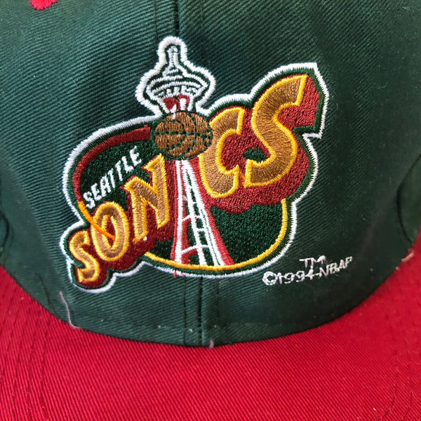 Vintage 1994 Logo 7 NBA Seattle Supersonics Snapback Hat