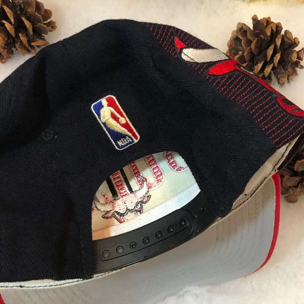 Vintage NBA Chicago Bulls Sports Specialties Black Laser Snapback Hat