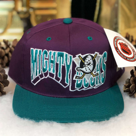 Vintage Deadstock NWT NHL Anaheim Mighty Ducks Wave Snapback Hat
