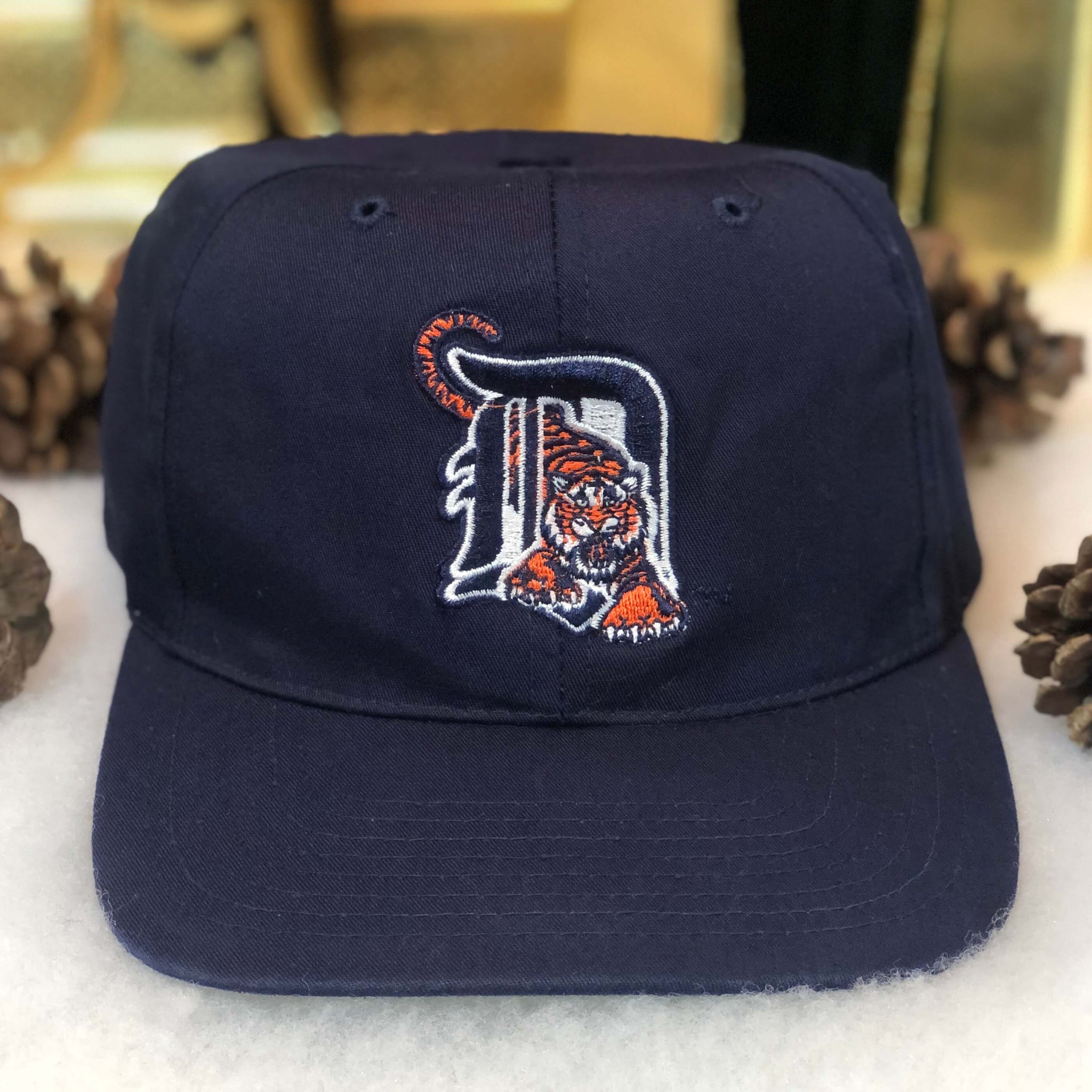 Vintage MLB Detroit Tigers American Needle Twill Snapback Hat