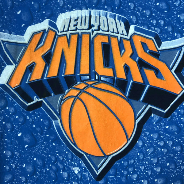 Vintage NBA New York Knicks Magic Johnson T's All Over Print T-Shirt (L)