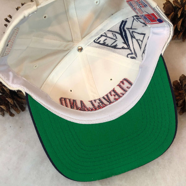Vintage MLB Cleveland Indians Sports Specialties Laser Snapback Hat