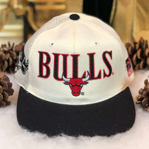Vintage NBA Chicago Bulls Sports Specialties Laser Snapback Hat