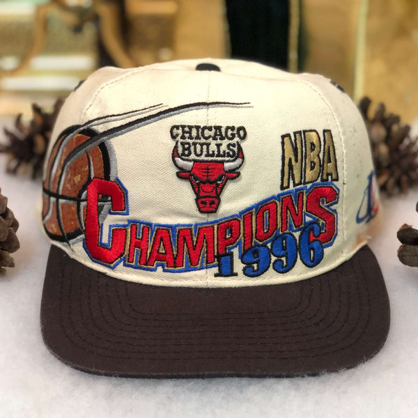 Vintage 1996 NBA Champions Chicago Bulls Logo Athletic Snapback Hat