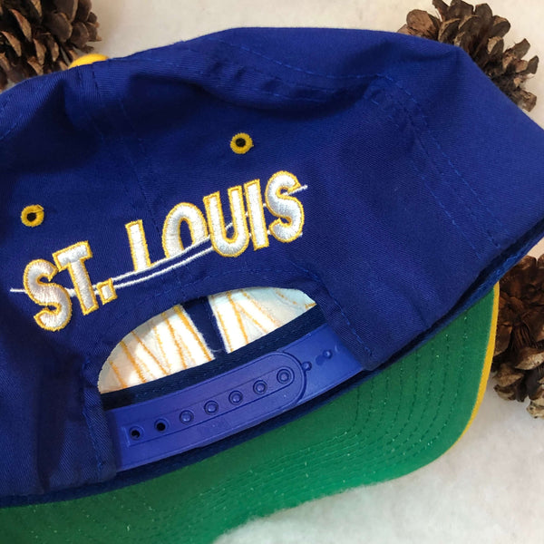 Vintage NFL St. Louis Rams The G Cap Swordfish Twill Snapback Hat