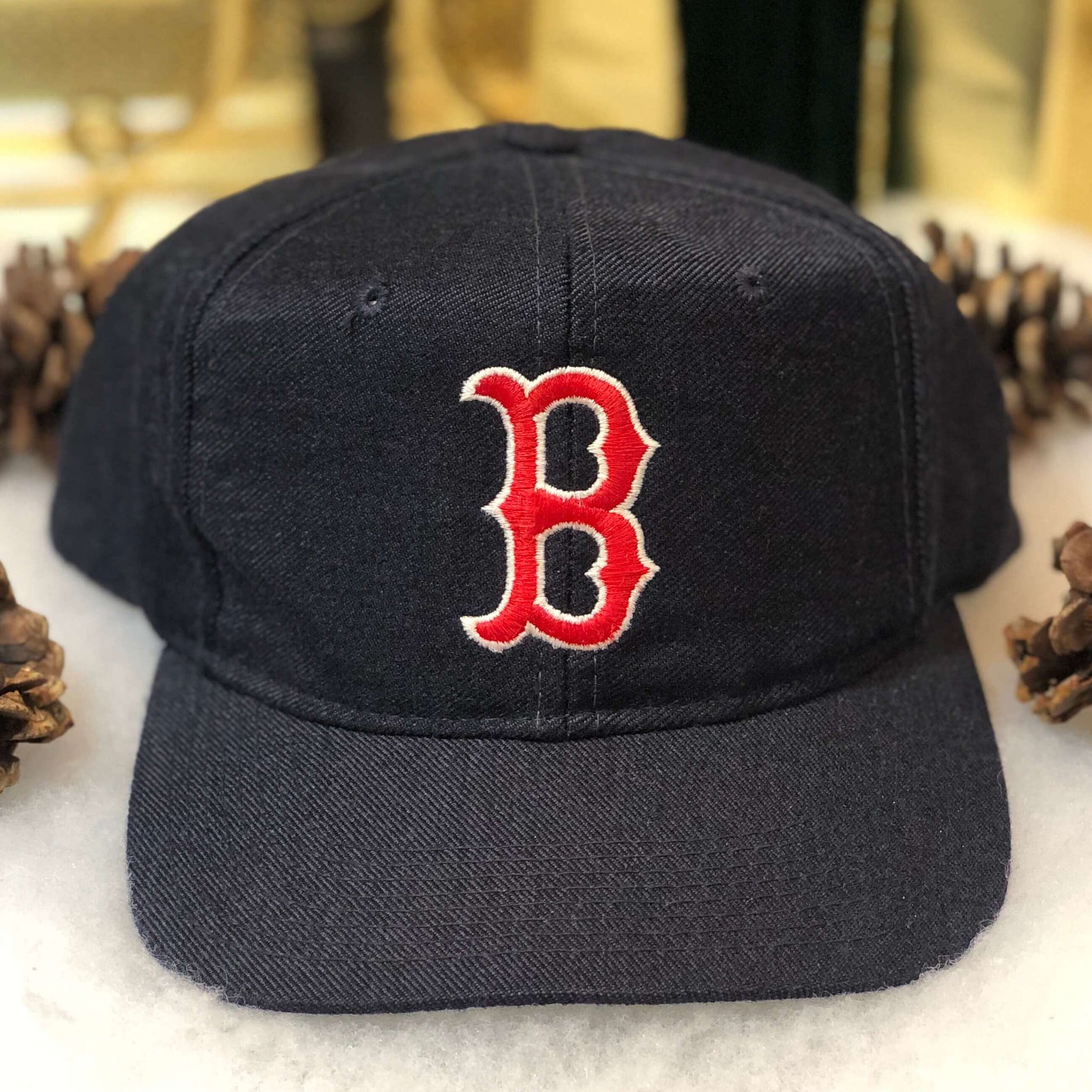 Vintage MLB Boston Red Sox Sports Specialties Plain Logo Wool Snapback Hat