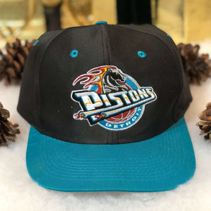 Vintage NBA Detroit Pistons Logo 7 Twill Snapback Hat