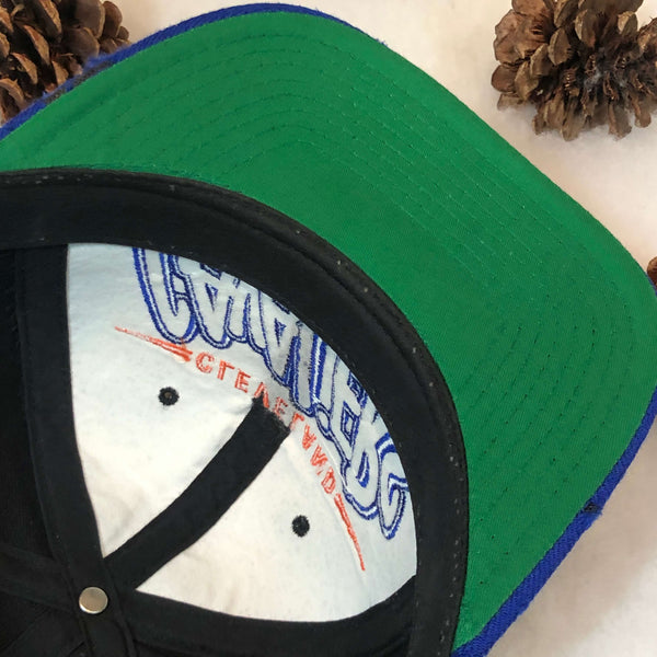Vintage NBA Cleveland Cavaliers Starter Bubble Script Wool Snapback Hat