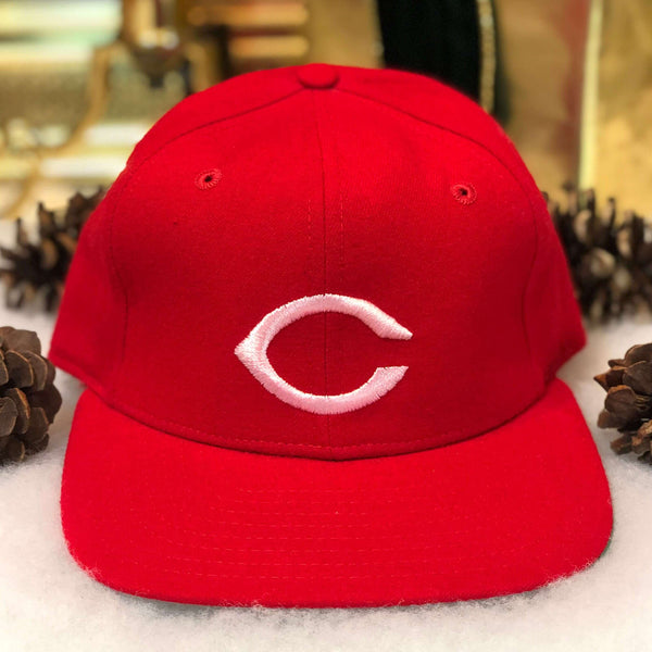 Vintage MLB Cincinnati Reds New Era Fitted Hat 7 1/8