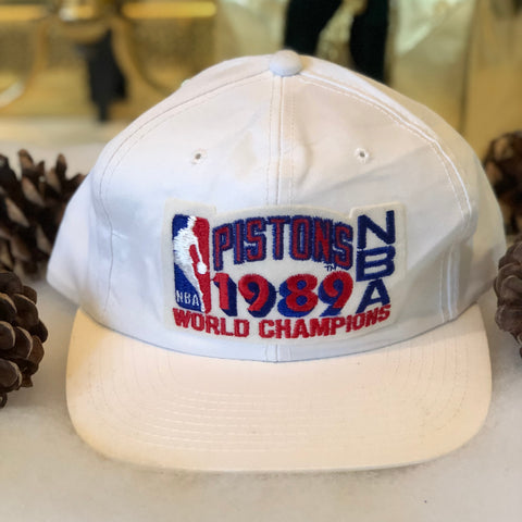 Vintage Sports Specialties Twill NBA Detroit Pistons 1989 World Champions Snapback Hat
