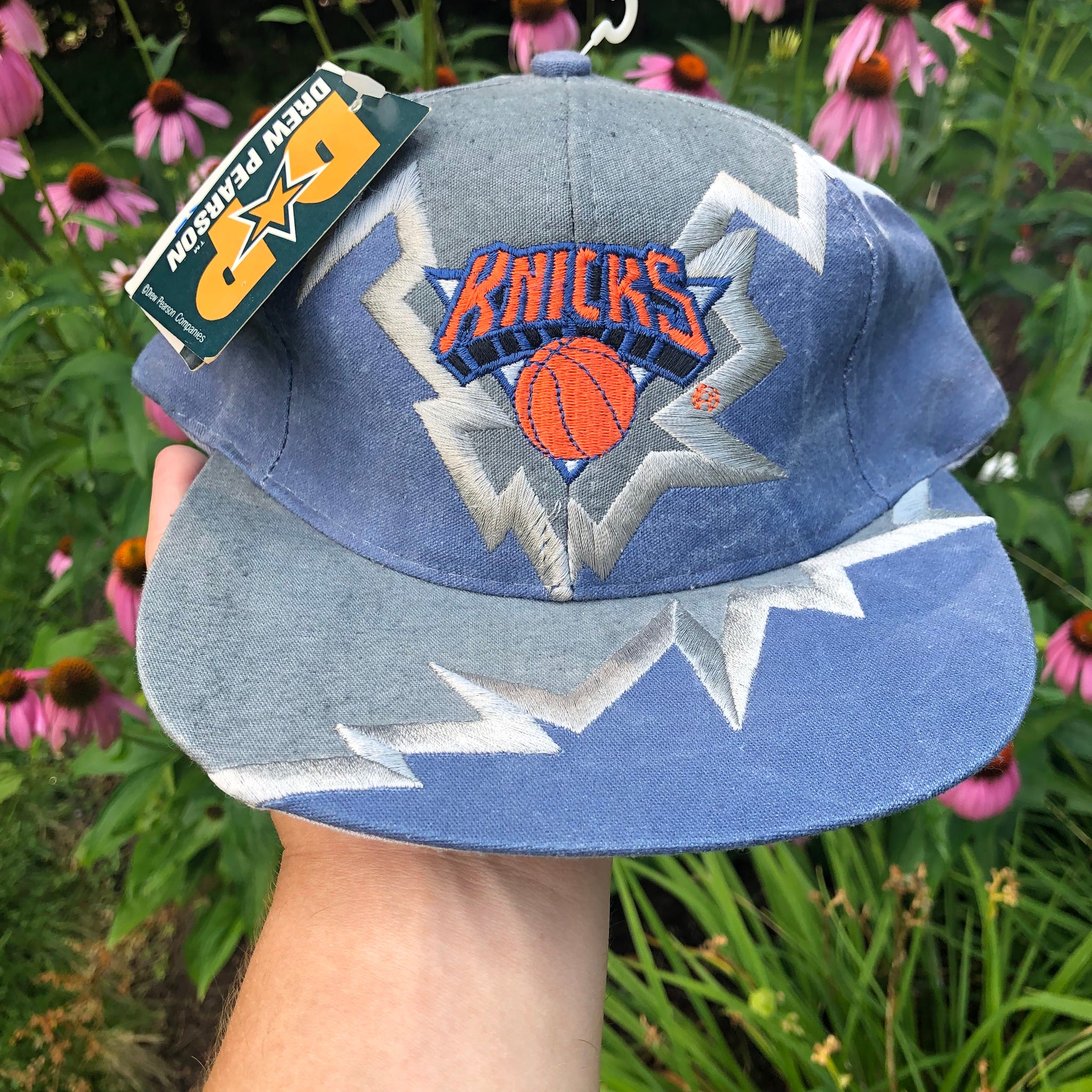 Vintage Deadstock NWT Drew Pearson Shockwave NBA New York Knicks Strapback Hat