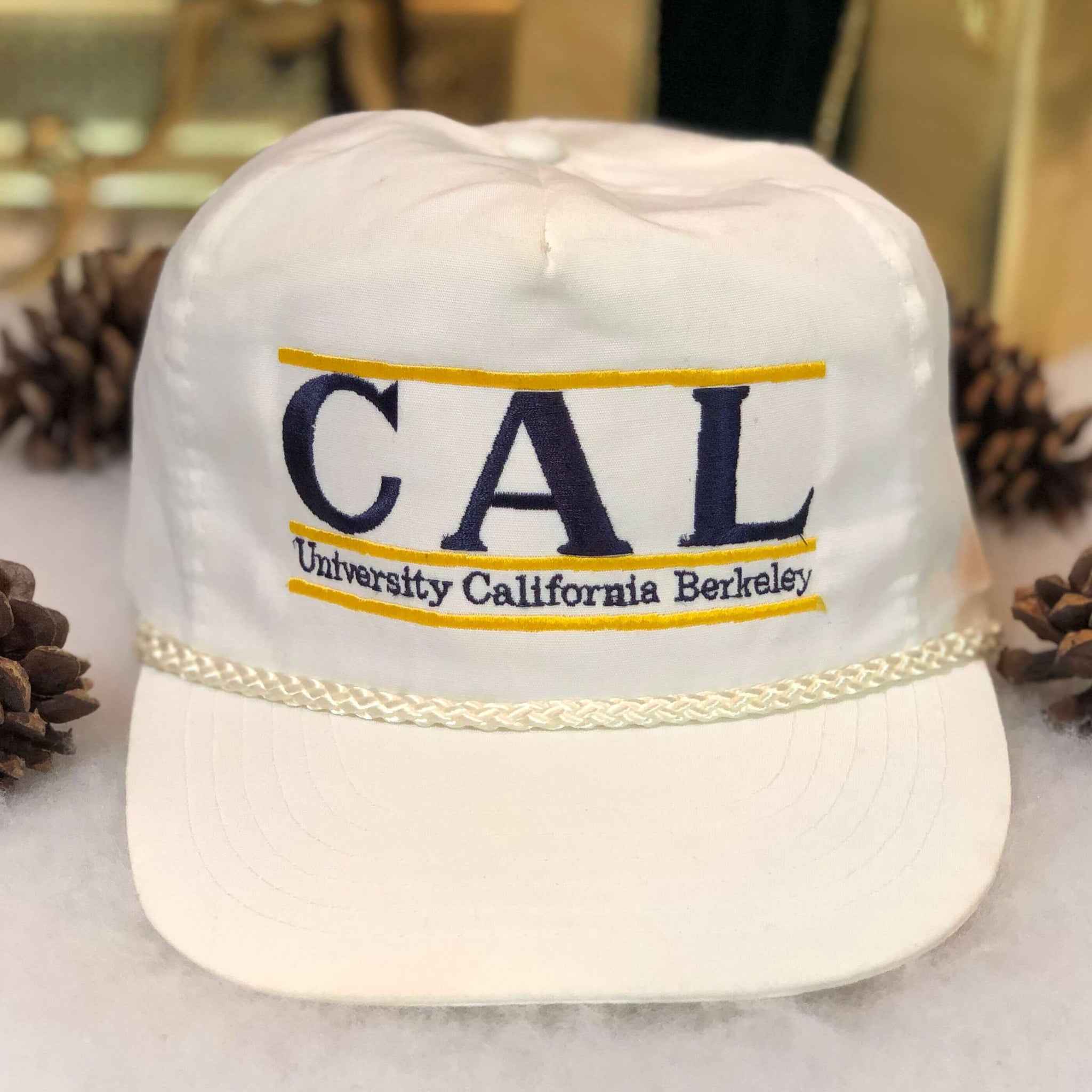 Vintage NCAA California Berkeley Golden Bears Otto Cap Split Bar Strapback Hat