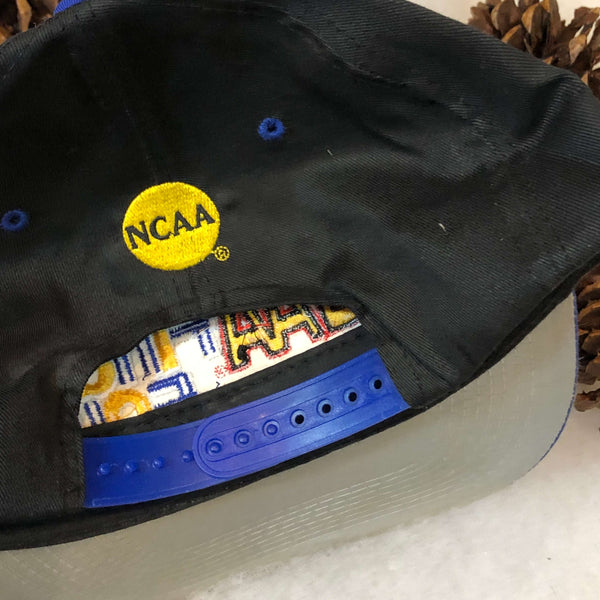 Vintage 1997 NCAA Final Four Indianapolis Logo 7 Twill Snapback Hat
